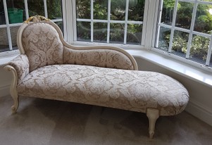 Chaise longue crop.jpg